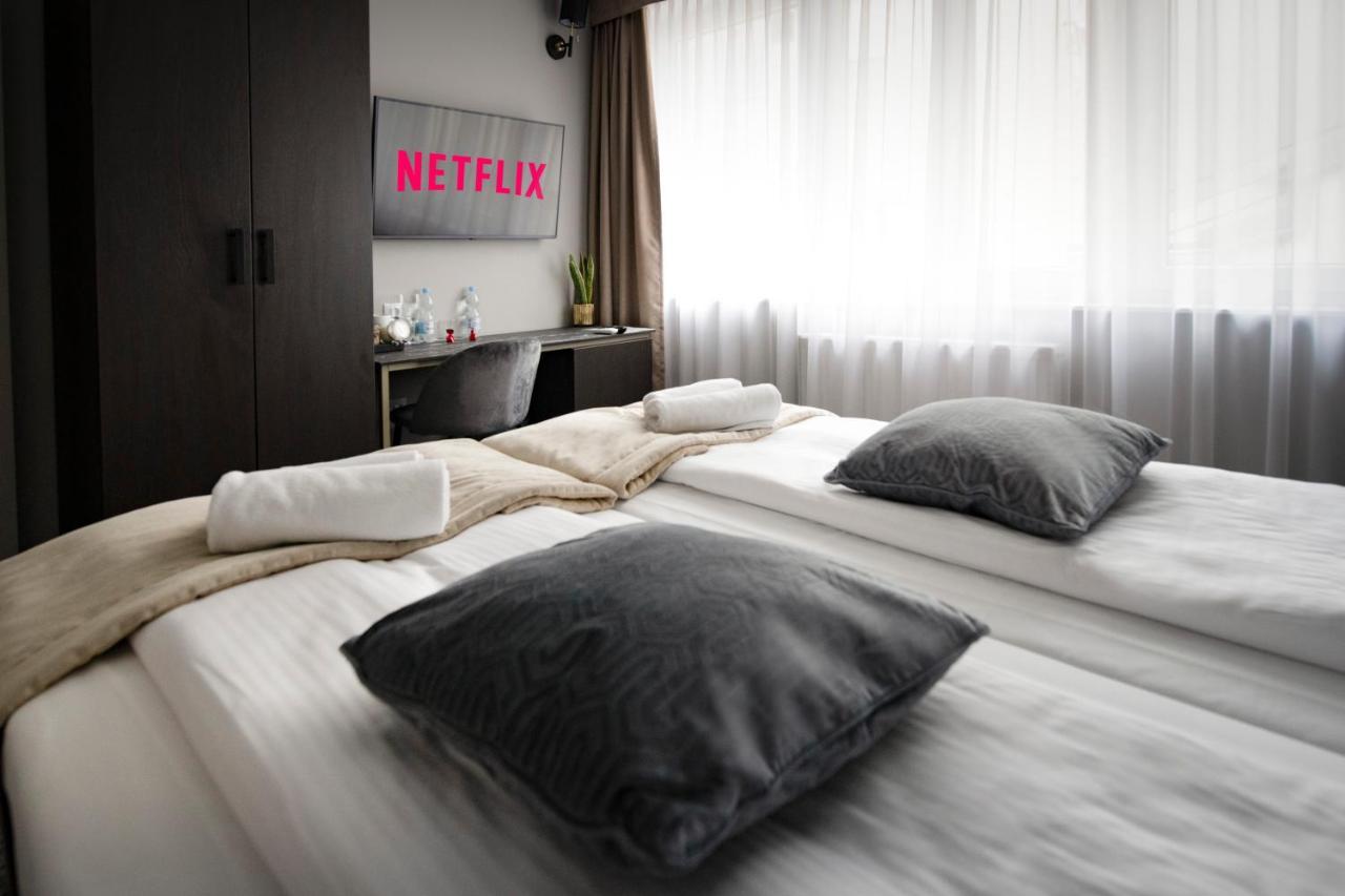4Wings Apartments Krakow Ngoại thất bức ảnh